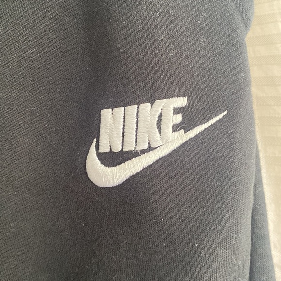 Nike youth size L track pants - Picture 3 of 4